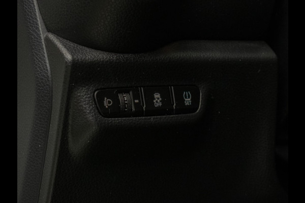 Kia Picanto 1.0 CVVT ComfortPlusLine Navigator Sport (APPLE CARPLAY.NAVI,CAMERA,LED,SPORTSTOELEN,AIRCO,PDC,NETTESTAAT) Kia Picanto 1.0 CVVT ComfortPlusLine Navigator Sport (APPLE CARPLAY.NAVI,CAMERA,LED,SPORTSTOELEN,AIRCO,PDC,NETTESTAAT)