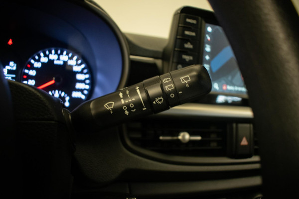 Kia Picanto 1.0 CVVT ComfortPlusLine Navigator Sport (APPLE CARPLAY.NAVI,CAMERA,LED,SPORTSTOELEN,AIRCO,PDC,NETTESTAAT) Kia Picanto 1.0 CVVT ComfortPlusLine Navigator Sport (APPLE CARPLAY.NAVI,CAMERA,LED,SPORTSTOELEN,AIRCO,PDC,NETTESTAAT)