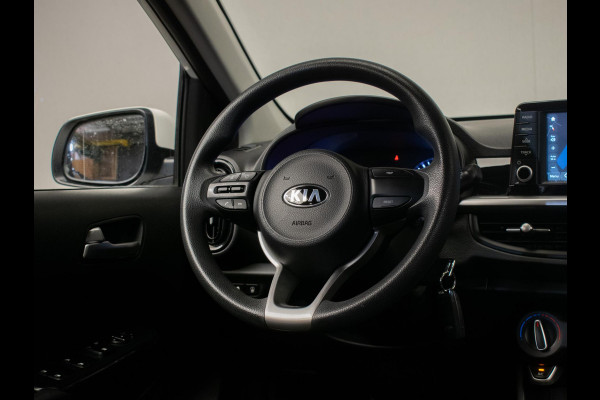Kia Picanto 1.0 CVVT ComfortPlusLine Navigator Sport (APPLE CARPLAY.NAVI,CAMERA,LED,SPORTSTOELEN,AIRCO,PDC,NETTESTAAT) Kia Picanto 1.0 CVVT ComfortPlusLine Navigator Sport (APPLE CARPLAY.NAVI,CAMERA,LED,SPORTSTOELEN,AIRCO,PDC,NETTESTAAT)