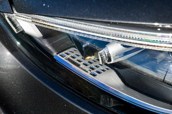 Mercedes-Benz C-Klasse Estate 300 e AMG Premium Plus. Pano, Memory, Distro+, HUD, 360 3D, Trekh, Burm, Keyless, Digital, Stuurvw! Mercedes-Benz C-Klasse Estate 300 e AMG Premium Plus. Pano, Memory, Distro+, HUD, 360 3D, Trekh, Burm, Keyless, Digital, Stuurvw!