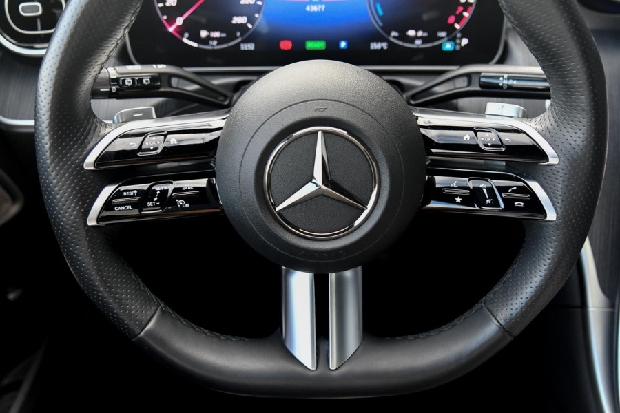Mercedes-Benz C-Klasse Estate 300 e AMG Premium Plus. Pano, Memory, Distro+, HUD, 360 3D, Trekh, Burm, Keyless, Digital, Stuurvw! Mercedes-Benz C-Klasse Estate 300 e AMG Premium Plus. Pano, Memory, Distro+, HUD, 360 3D, Trekh, Burm, Keyless, Digital, Stuurvw!