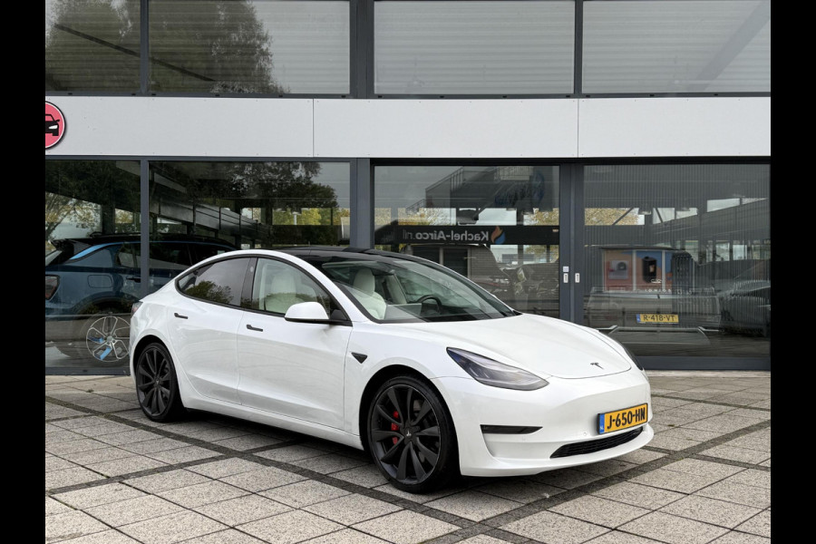 Tesla Model 3 Performance AWD | Autopilot | Panorama | Leder | Tesla Model 3 Performance AWD | Autopilot | Panorama | Leder |