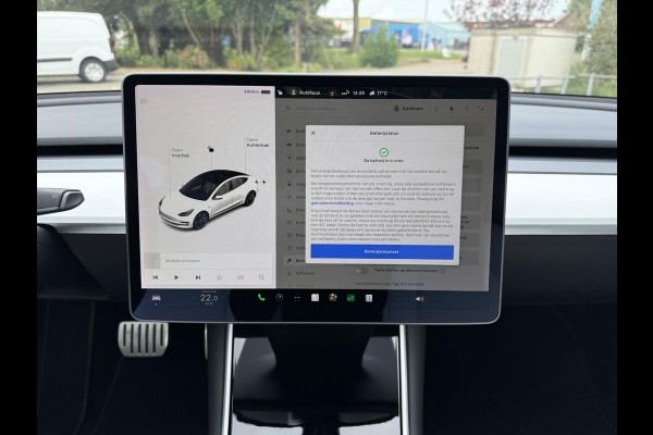 Tesla Model 3 Performance AWD | Autopilot | Panorama | Leder | Tesla Model 3 Performance AWD | Autopilot | Panorama | Leder |