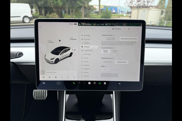 Tesla Model 3 Performance AWD | Autopilot | Panorama | Leder | Tesla Model 3 Performance AWD | Autopilot | Panorama | Leder |