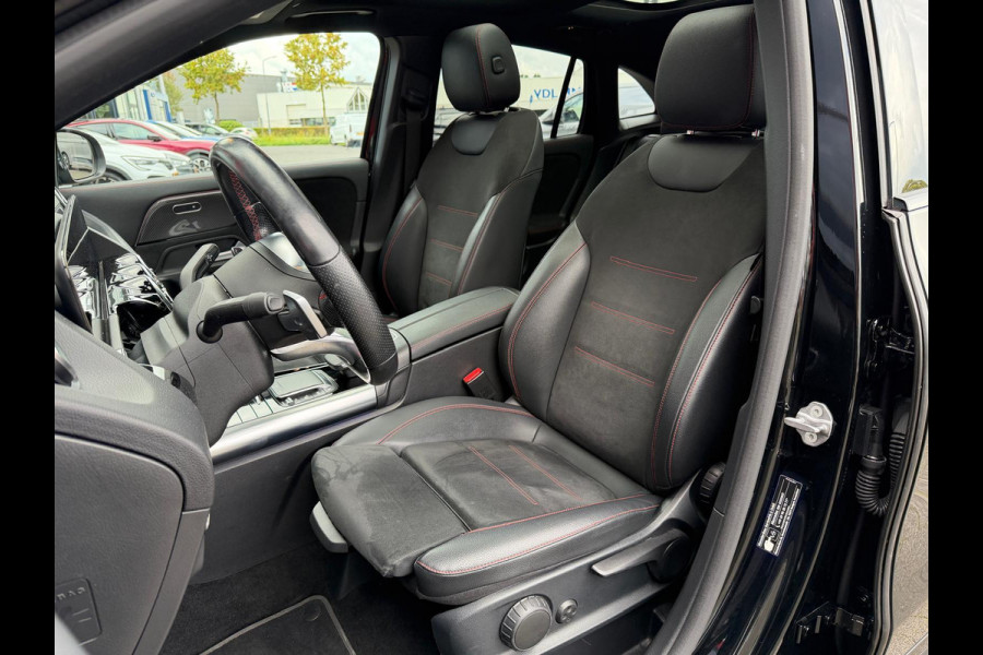 Mercedes-Benz GLA 250 e Business Solution AMG Limited/ Panorama Mercedes-Benz GLA 250 e Business Solution AMG Limited/ Panorama