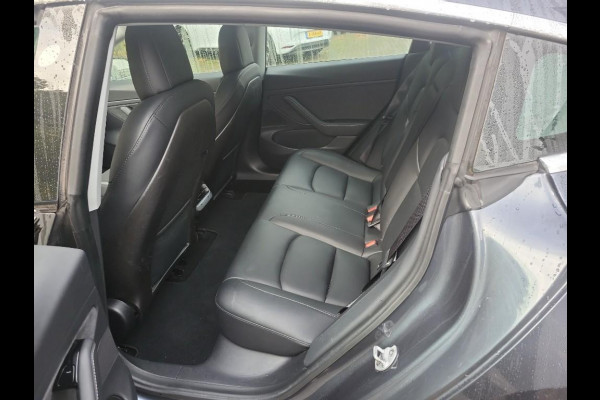 Tesla Model 3 Long Range Dual AWD | Autopilot | Panorama | Leder | Tesla Model 3 Long Range Dual AWD | Autopilot | Panorama | Leder |