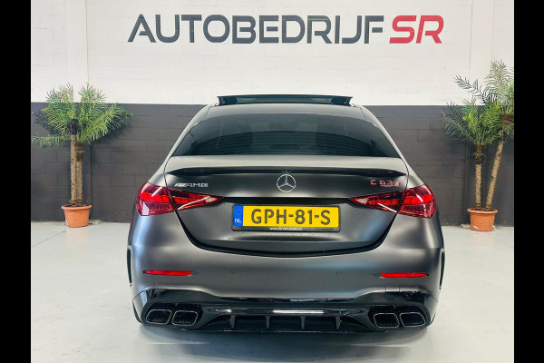 Mercedes-Benz C-Klasse AMG 63 C63 C63s Performance Panoramadak! Sfeerverlichting! Burmester! Vol opties!