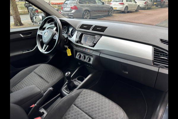 Škoda Fabia Combi 1.0 TSI Drive Navi Airco PDC Škoda Fabia Combi 1.0 TSI Drive Navi Airco PDC