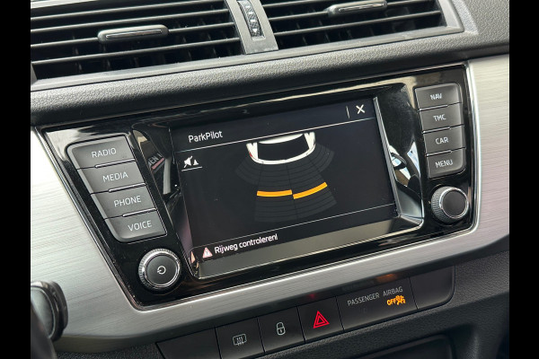 Škoda Fabia Combi 1.0 TSI Drive Navi Airco PDC Škoda Fabia Combi 1.0 TSI Drive Navi Airco PDC