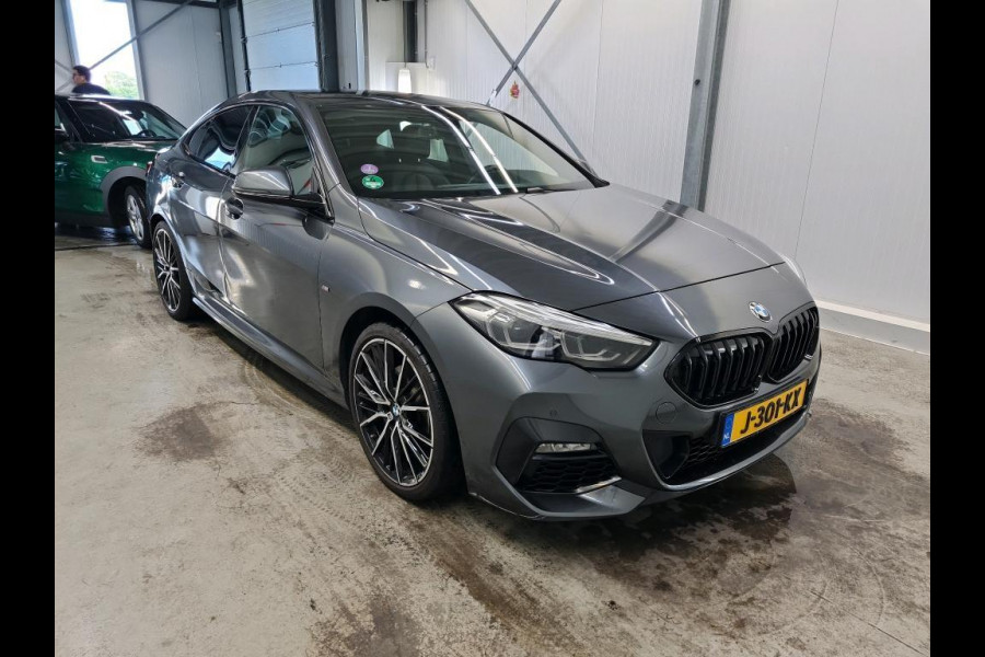 BMW 2 Serie Gran Coupé 218i Aut. M Sport High Executive | Navi | Camera | Live Cockpit | BMW 2 Serie Gran Coupé 218i Aut. M Sport High Executive | Navi | Camera | Live Cockpit |