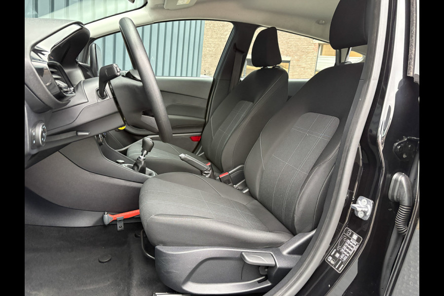 Ford Fiesta 1.0 EcoBoost Connected | Navi | Parkeersensoren | All Season banden | Prijs Rijklaar!!