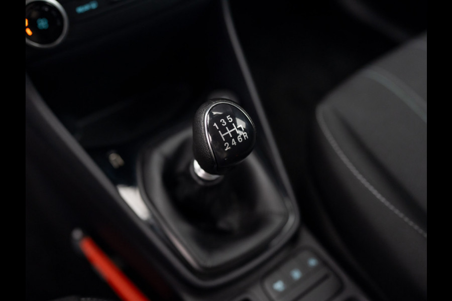 Ford Fiesta 1.0 EcoBoost Connected | Navi | Parkeersensoren | All Season banden | Prijs Rijklaar!!