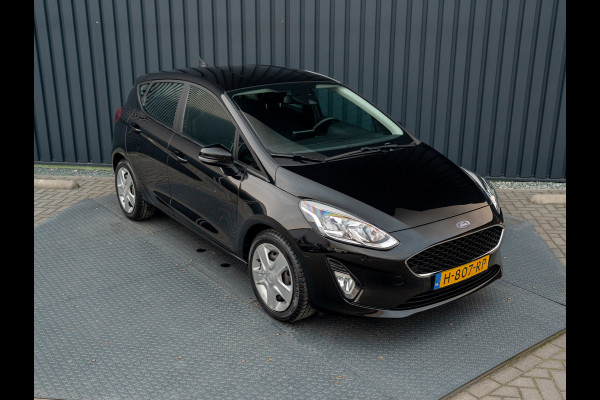 Ford Fiesta 1.0 EcoBoost Connected | Navi | Parkeersensoren | All Season banden | Prijs Rijklaar!!
