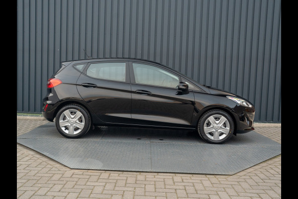 Ford Fiesta 1.0 EcoBoost Connected | Navi | Parkeersensoren | All Season banden | Prijs Rijklaar!!