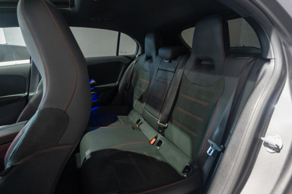 Mercedes-Benz A-Klasse 180 AMG Line | 360 | Memory | Sfeer | Hud Mercedes-Benz A-Klasse 180 AMG Line | 360 | Memory | Sfeer | Hud