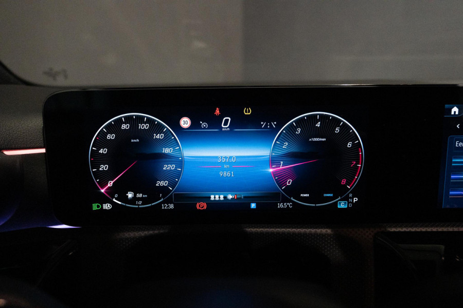 Mercedes-Benz A-Klasse 180 AMG Line | 360 | Memory | Sfeer | Hud Mercedes-Benz A-Klasse 180 AMG Line | 360 | Memory | Sfeer | Hud