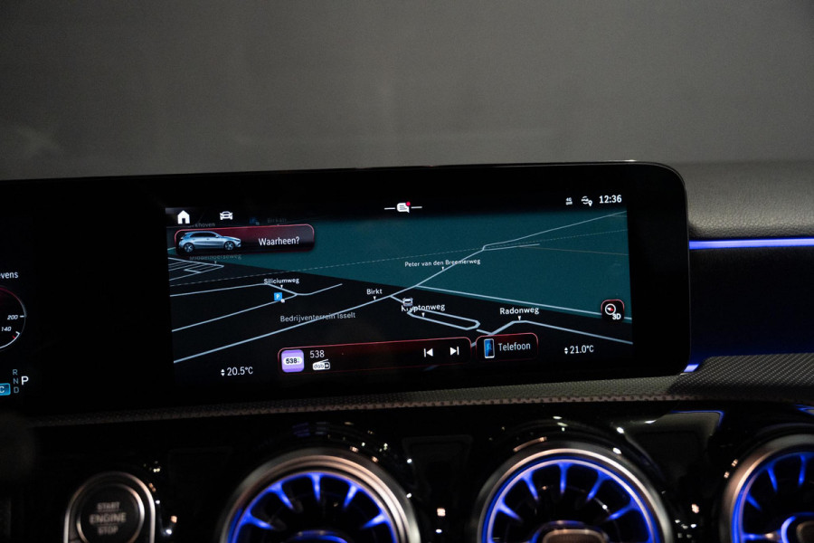 Mercedes-Benz A-Klasse 180 AMG Line | 360 | Memory | Sfeer | Hud Mercedes-Benz A-Klasse 180 AMG Line | 360 | Memory | Sfeer | Hud