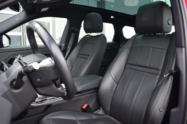 Land Rover Range Rover Evoque 2.0 P200 AWD R-Dynamic | Trekhaak | Pano | Meridian | Leer | Stuurverw. Land Rover Range Rover Evoque 2.0 P200 AWD R-Dynamic | Trekhaak | Pano | Meridian | Leer | Stuurverw.