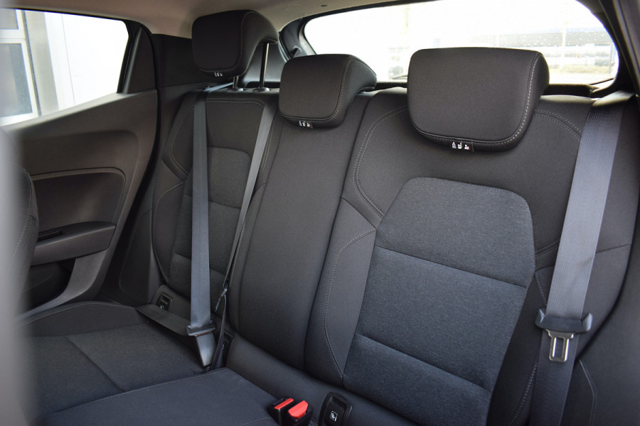 Renault Clio 1.0 TCe 90 Equilibre | Apple CarPlay | Airco | Cruise | Sportstoelen