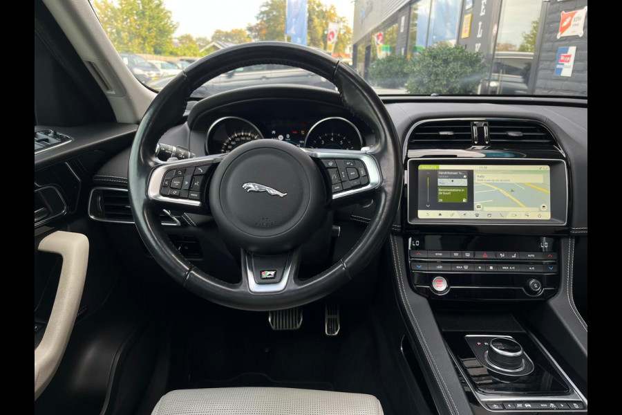 Jaguar F-Pace 2.0t AWD R-Sport, Automaat, Pano, Camera, Cruise, Median, Memory Jaguar F-Pace 2.0t AWD R-Sport, Automaat, Pano, Camera, Cruise, Median, Memory