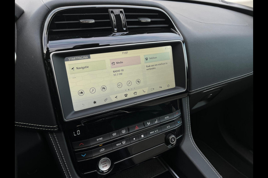 Jaguar F-Pace 2.0t AWD R-Sport, Automaat, Pano, Camera, Cruise, Median, Memory Jaguar F-Pace 2.0t AWD R-Sport, Automaat, Pano, Camera, Cruise, Median, Memory