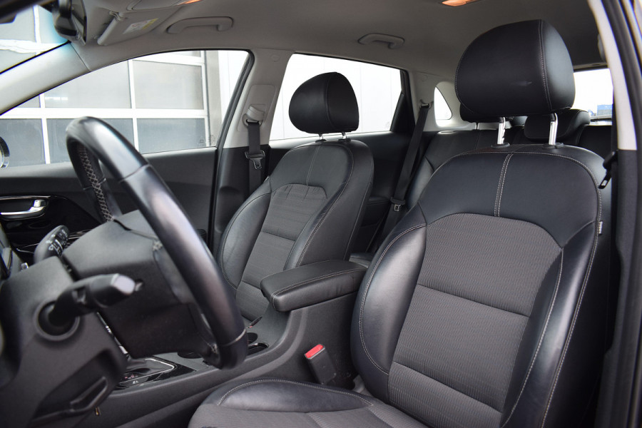 Kia Niro 1.6 GDi Hybrid ExecutiveLine | Trekhaak | Half Leer | Camera | CarPlay