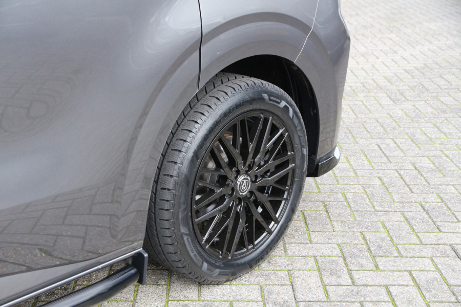 Ford Transit Custom 320 2.0 TDCI 136 | KAR-edition | L2H1 | LED | Camera | Navi | Clima.. Ford Transit Custom 320 2.0 TDCI 136 | KAR-edition | L2H1 | LED | Camera | Navi | Clima..