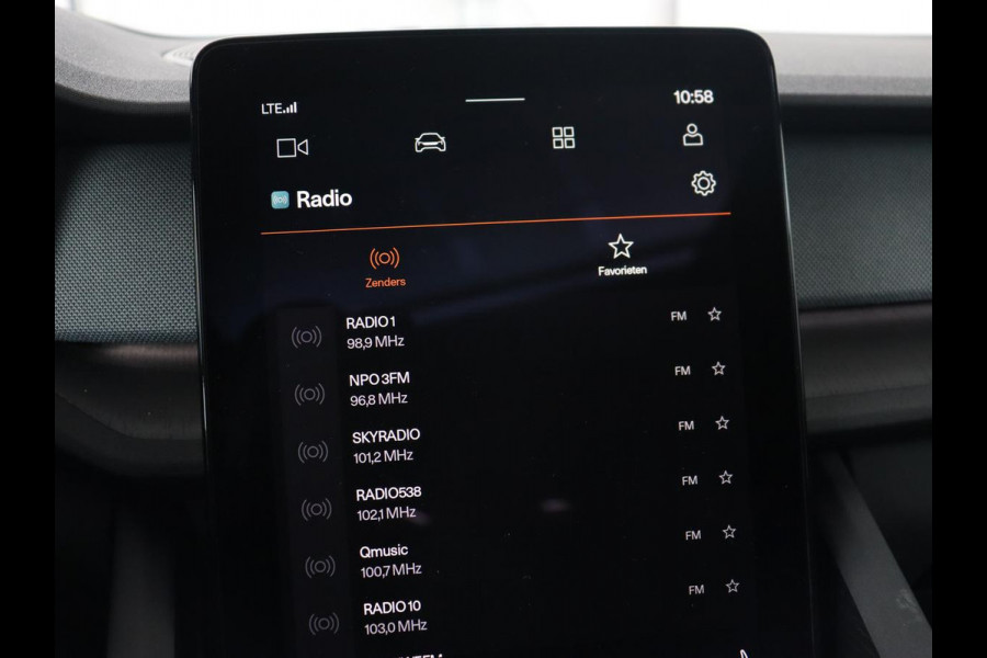 Polestar 2 Long Range Single Motor 78 kWh | Panoramadak | Harman/Kardon Audio | Carplay | Stoelverwarming | Camera | LED koplampen | LMV 19 |
