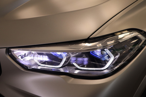BMW X5 xDrive45e High Executive H&K Laser Pano 360 22'' HUD BMW X5 xDrive45e High Executive H&K Laser Pano 360 22'' HUD