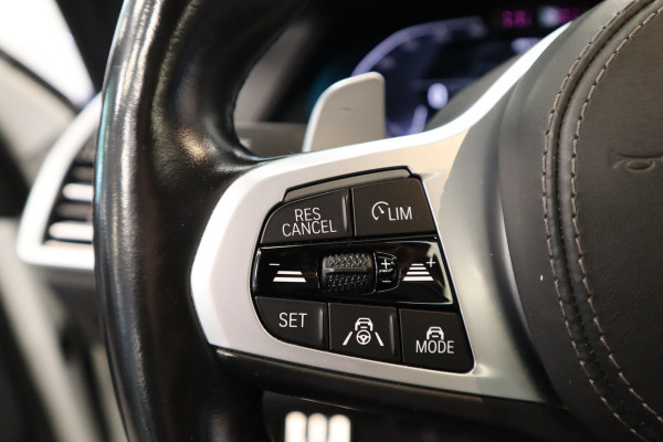 BMW X5 xDrive45e High Executive H&K Laser Pano 360 22'' HUD BMW X5 xDrive45e High Executive H&K Laser Pano 360 22'' HUD