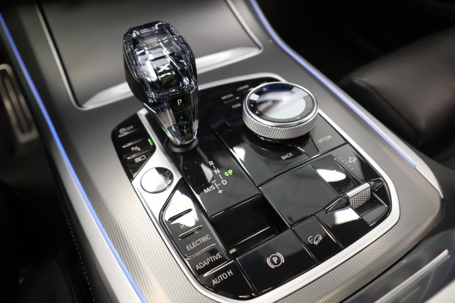 BMW X5 xDrive45e High Executive H&K Laser Pano 360 22'' HUD BMW X5 xDrive45e High Executive H&K Laser Pano 360 22'' HUD