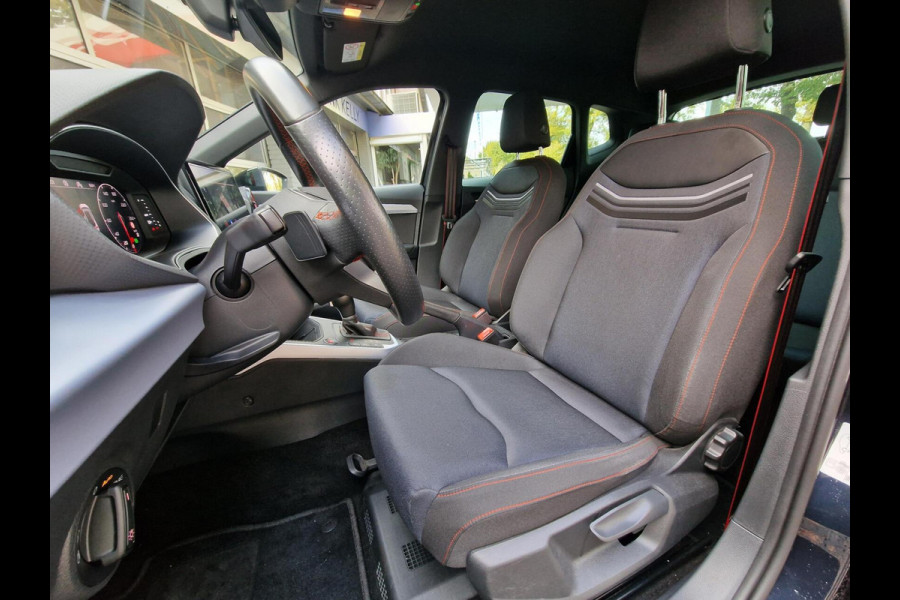 Seat Arona 1.5 TSI EVO FR Business Intense Plus|DSG|Trekhaak|LED|Camera|150PK|
