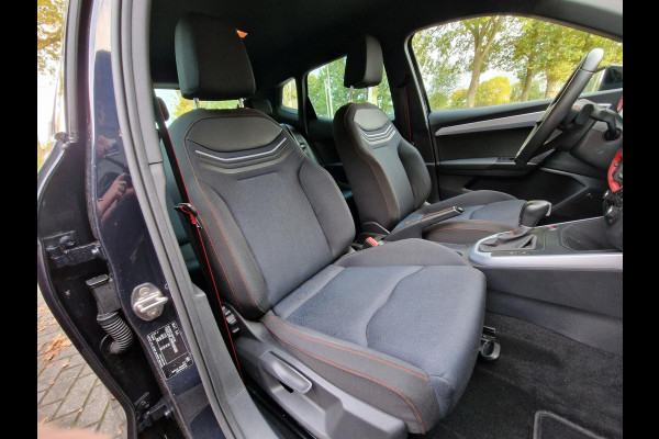 Seat Arona 1.5 TSI EVO FR Business Intense Plus|DSG|Trekhaak|LED|Camera|150PK|