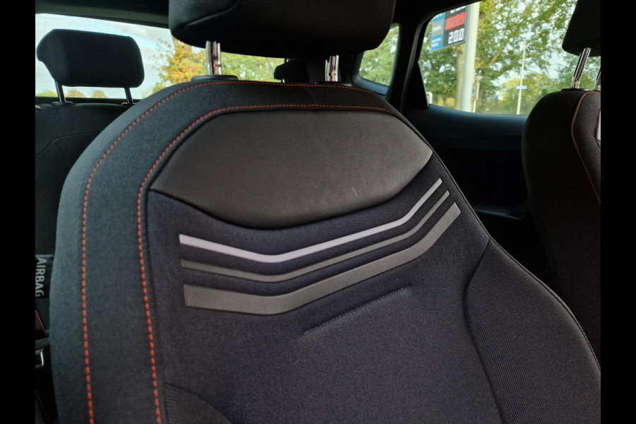 Seat Arona 1.5 TSI EVO FR Business Intense Plus|DSG|Trekhaak|LED|Camera|150PK|