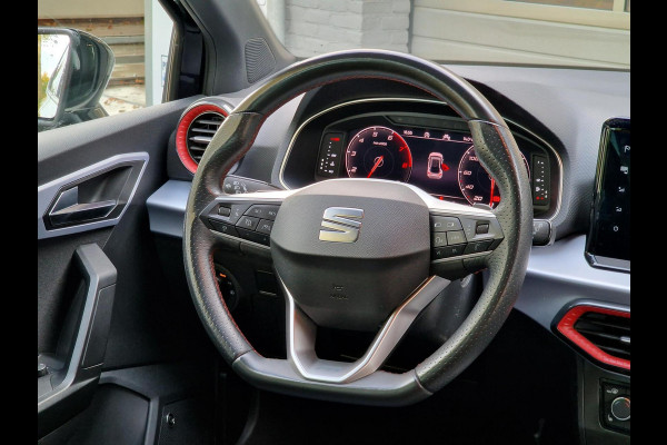 Seat Arona 1.5 TSI EVO FR Business Intense Plus|DSG|Trekhaak|LED|Camera|150PK|