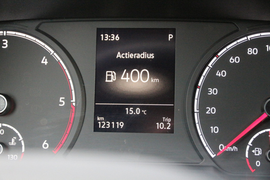 Volkswagen Caddy Cargo Maxi 2.0 TDI | Aut. | LED | Inrichting | Trekhaak | Clima Volkswagen Caddy Cargo Maxi 2.0 TDI | Aut. | LED | Inrichting | Trekhaak | Clima