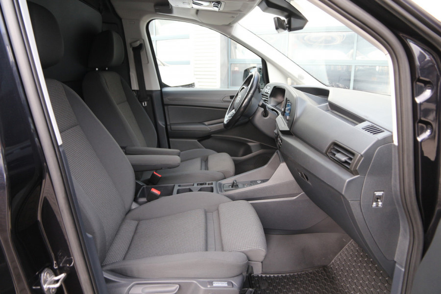 Volkswagen Caddy Cargo Maxi 2.0 TDI | Aut. | LED | Inrichting | Trekhaak | Clima Volkswagen Caddy Cargo Maxi 2.0 TDI | Aut. | LED | Inrichting | Trekhaak | Clima