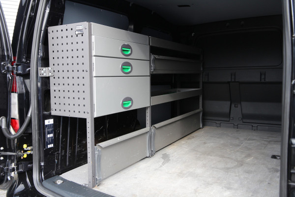 Volkswagen Caddy Cargo Maxi 2.0 TDI | Aut. | LED | Inrichting | Trekhaak | Clima Volkswagen Caddy Cargo Maxi 2.0 TDI | Aut. | LED | Inrichting | Trekhaak | Clima