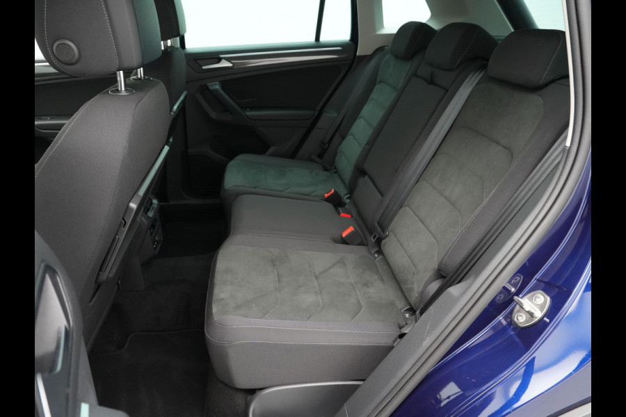 Volkswagen Tiguan 1.5 TSI ACT 150pk DSG Highline Navigatie Acc Pdc Led El. klep 26 Volkswagen Tiguan 1.5 TSI ACT 150pk DSG Highline Navigatie Acc Pdc Led El. klep 26