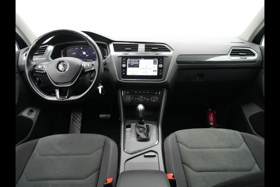 Volkswagen Tiguan 1.5 TSI ACT 150pk DSG Highline Navigatie Acc Pdc Led El. klep 26 Volkswagen Tiguan 1.5 TSI ACT 150pk DSG Highline Navigatie Acc Pdc Led El. klep 26