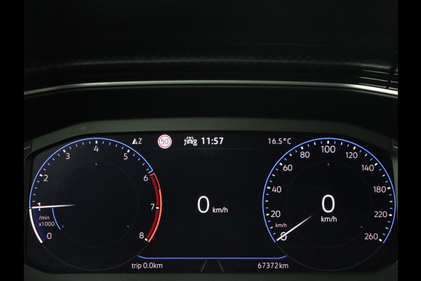 Volkswagen T-Cross 1.0 TSI R-Line | Camera | Carplay | Stoelverwarming | Cruise Control Adaptief | LED koplampen | LMV 18 | Volkswagen T-Cross 1.0 TSI R-Line | Camera | Carplay | Stoelverwarming | Cruise Control Adaptief | LED koplampen | LMV 18 |