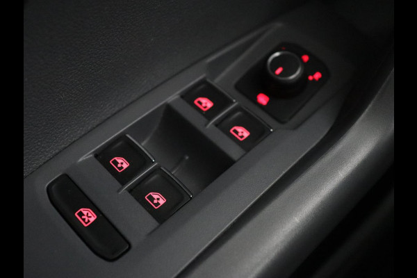 Volkswagen T-Cross 1.0 TSI R-Line | Camera | Carplay | Stoelverwarming | Cruise Control Adaptief | LED koplampen | LMV 18 | Volkswagen T-Cross 1.0 TSI R-Line | Camera | Carplay | Stoelverwarming | Cruise Control Adaptief | LED koplampen | LMV 18 |