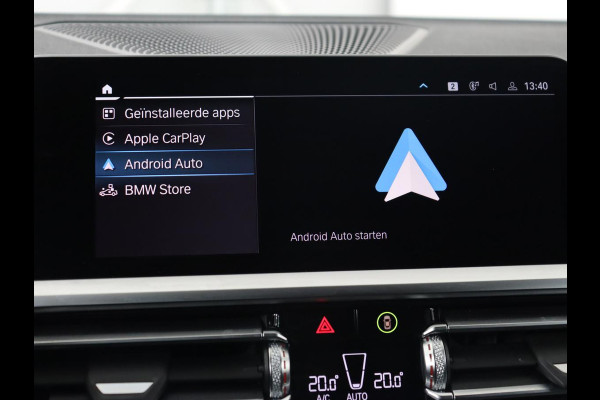 BMW 3 Serie Touring 330e Business Edition Plus | Leder Bekleding | Carplay | Cruise Control | Navigatie | Laser LED koplampen | Stoelverwarming | LMV 18 |