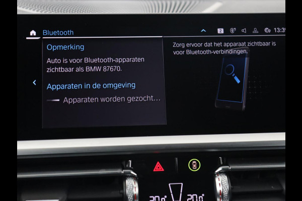 BMW 3 Serie Touring 330e Business Edition Plus | Leder Bekleding | Carplay | Cruise Control | Navigatie | Laser LED koplampen | Stoelverwarming | LMV 18 |
