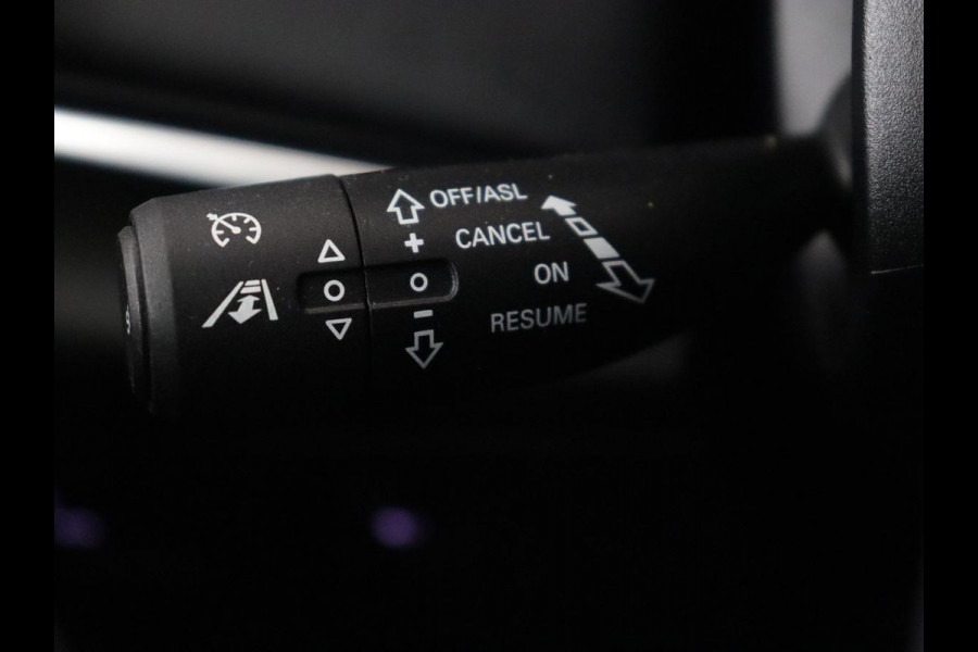 MG Marvel R Luxury 70 kWh | Panoramadak | Trekhaak | Leder | Adaptive cruise | 360 Camera | Stoelventilatie | Carplay | Digital Cockpit | 19'' lichtmetalen velgen MG Marvel R Luxury 70 kWh | Panoramadak | Trekhaak | Leder | Adaptive cruise | 360 Camera | Stoelventilatie | Carplay | Digital Cockpit | 19'' lichtmetalen velgen