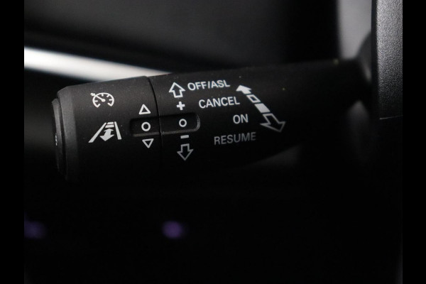 MG Marvel R Luxury 70 kWh | Panoramadak | Trekhaak | Leder | Adaptive cruise | 360 Camera | Stoelventilatie | Carplay | Digital Cockpit | 19'' lichtmetalen velgen MG Marvel R Luxury 70 kWh | Panoramadak | Trekhaak | Leder | Adaptive cruise | 360 Camera | Stoelventilatie | Carplay | Digital Cockpit | 19'' lichtmetalen velgen