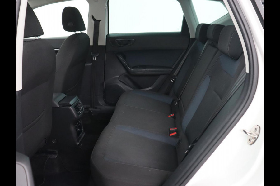 Seat Ateca 1.5 TSI Style | Panoramadak | Trekhaak | Camera | Stoelverwarming | Carplay | Navigatie | Cruise Control Adaptief | LMV 18 |