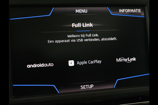 Seat Ateca 1.5 TSI Style | Panoramadak | Trekhaak | Camera | Stoelverwarming | Carplay | Navigatie | Cruise Control Adaptief | LMV 18 |