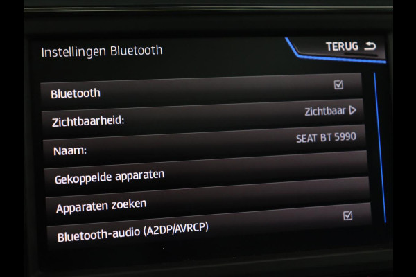 Seat Ateca 1.5 TSI Style | Panoramadak | Trekhaak | Camera | Stoelverwarming | Carplay | Navigatie | Cruise Control Adaptief | LMV 18 |