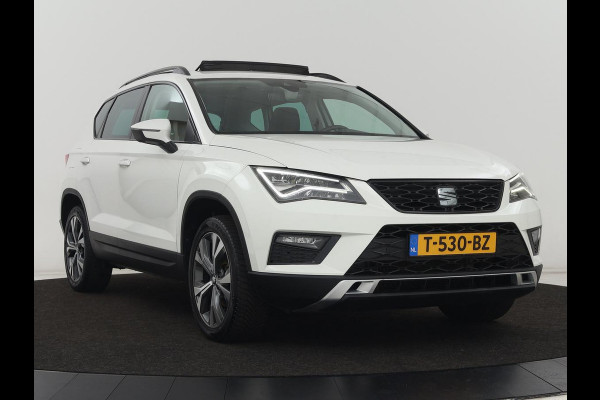 Seat Ateca 1.5 TSI Style | Panoramadak | Trekhaak | Camera | Stoelverwarming | Carplay | Navigatie | Cruise Control Adaptief | LMV 18 |